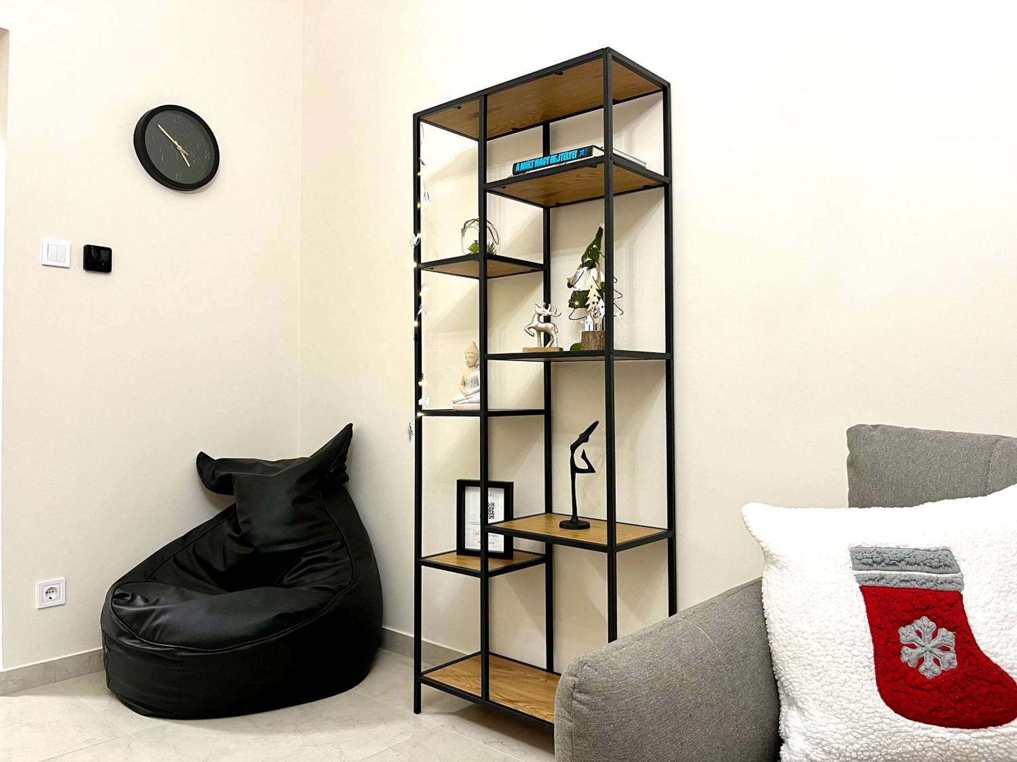 Voeroesmarty Apartmanhaz Mako Ngoại thất bức ảnh